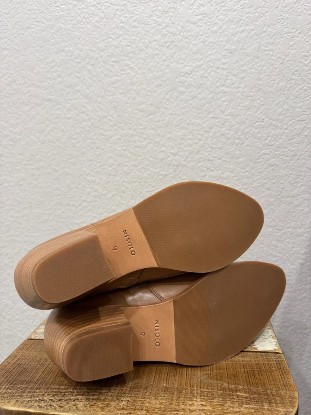 Nisolo Marisa Inside Zip Almond Leather Ankle Boots Size 9 NEW